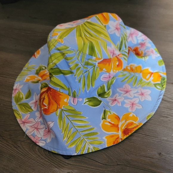 NWOT! Talbots Vintage Blue Floral Multicolor Reversible Sun Hat NEW - Picture 6 of 7